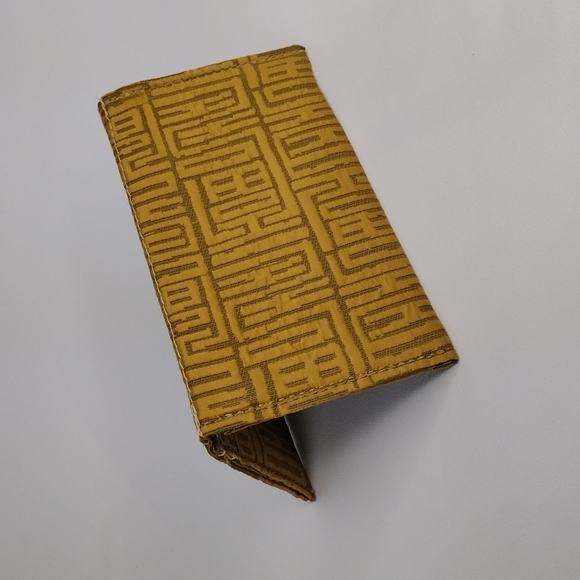 Check book holder - Picture 2 of 3